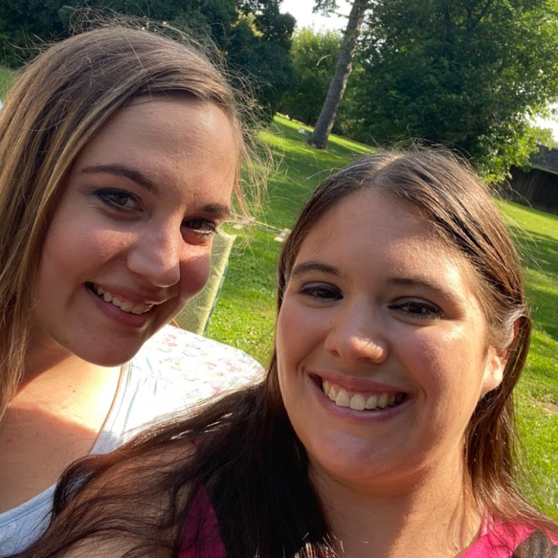 Tiffani & Sascha With Positive beginnings