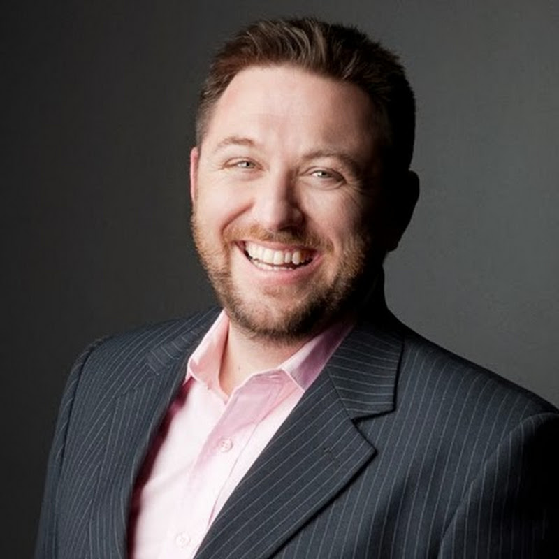 Simon Fox