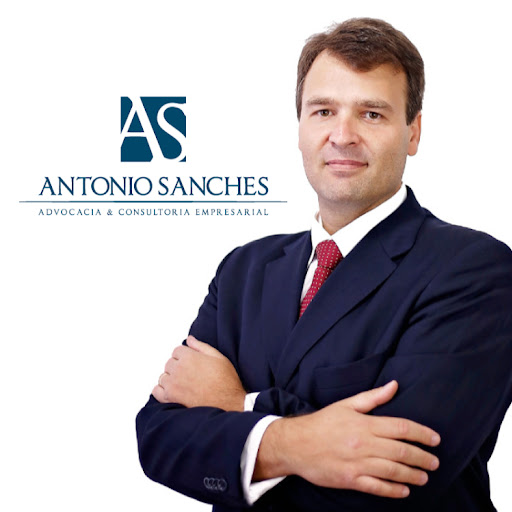 Prof. Antonio Sanches