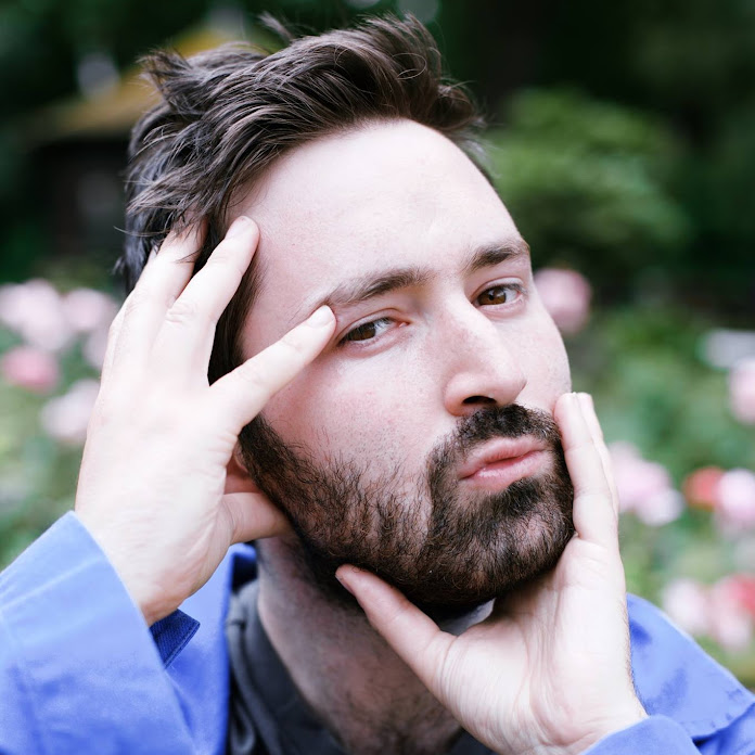 Tom Rosenthal Net Worth & Earnings (2026)