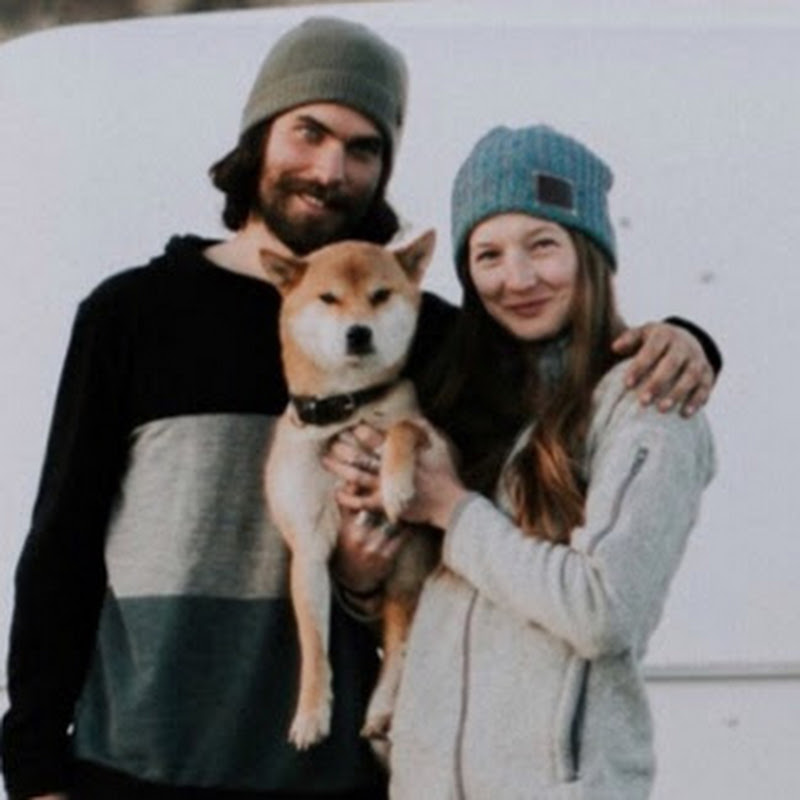 Elsa Rhae & Barron Logo