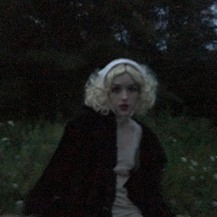 Nicole Dollanganger - Topic