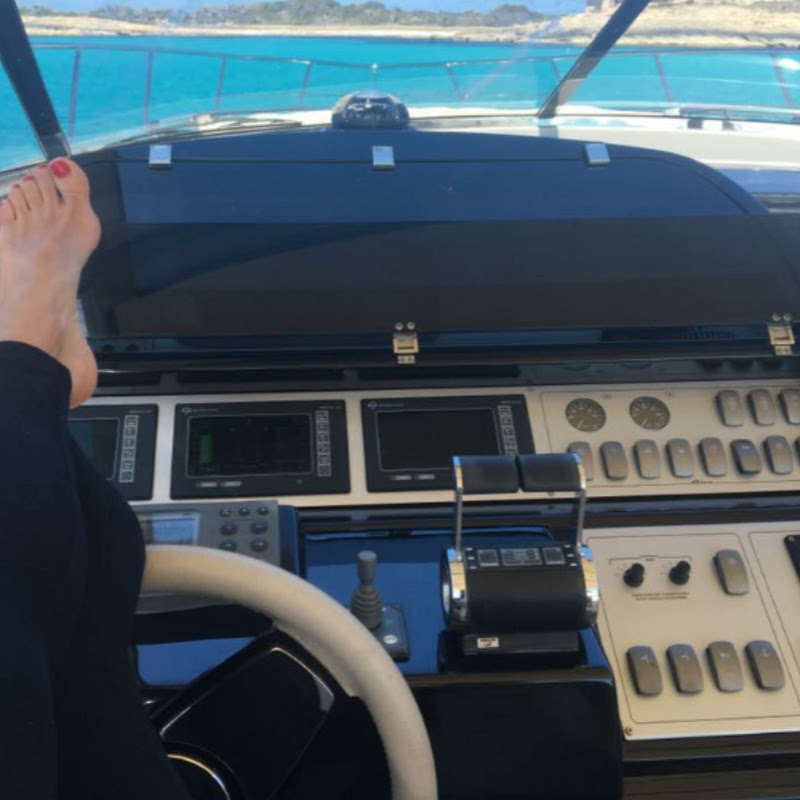 charteribiza3243