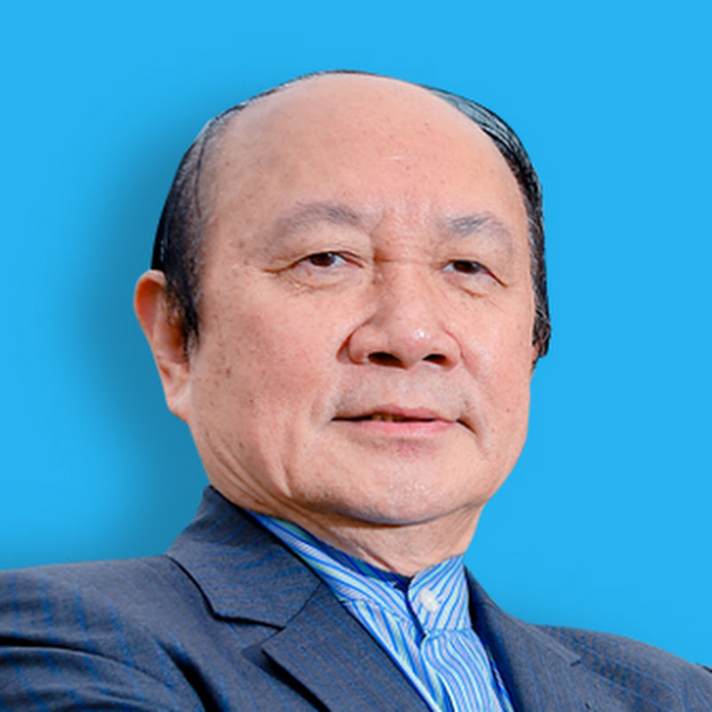 Chim Pui Chung 詹培忠網 Logo