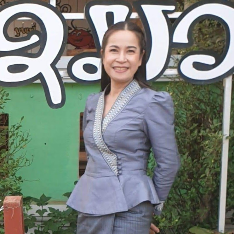 Boosaba Tippramuan (AOY)