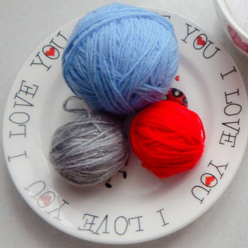 Две сестрицы вечерком Logo