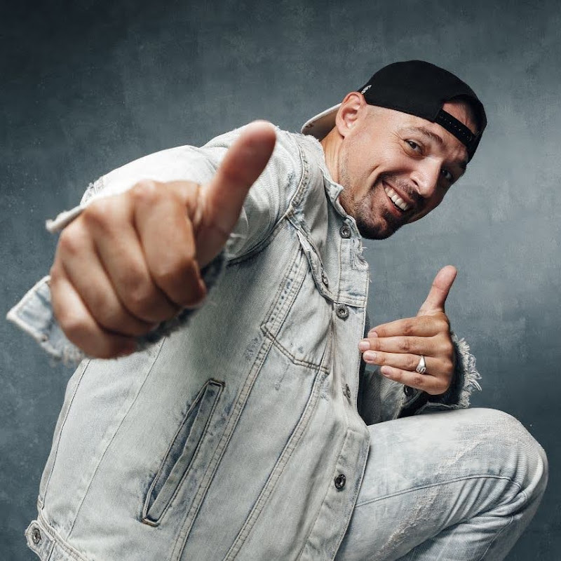 Ruslan Miru film director icon