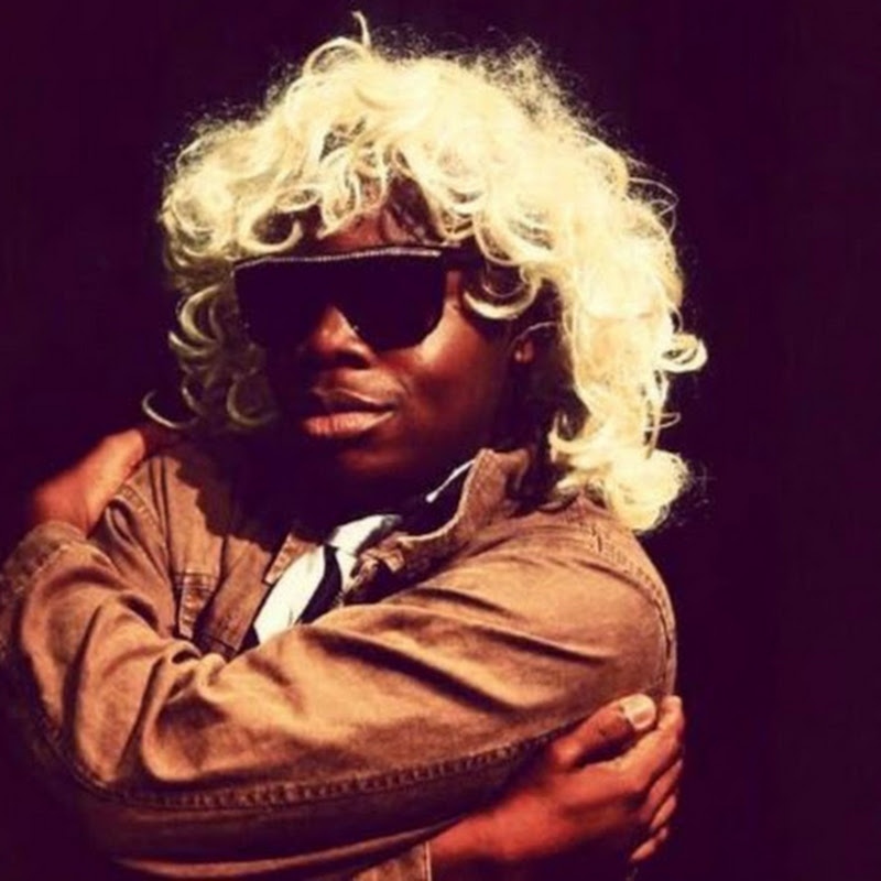 Demi Adejuyigbe icon
