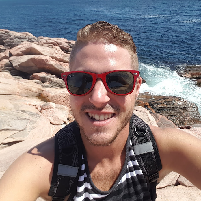 AngBonaTV Net Worth & Earnings (2026)