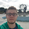 Автор