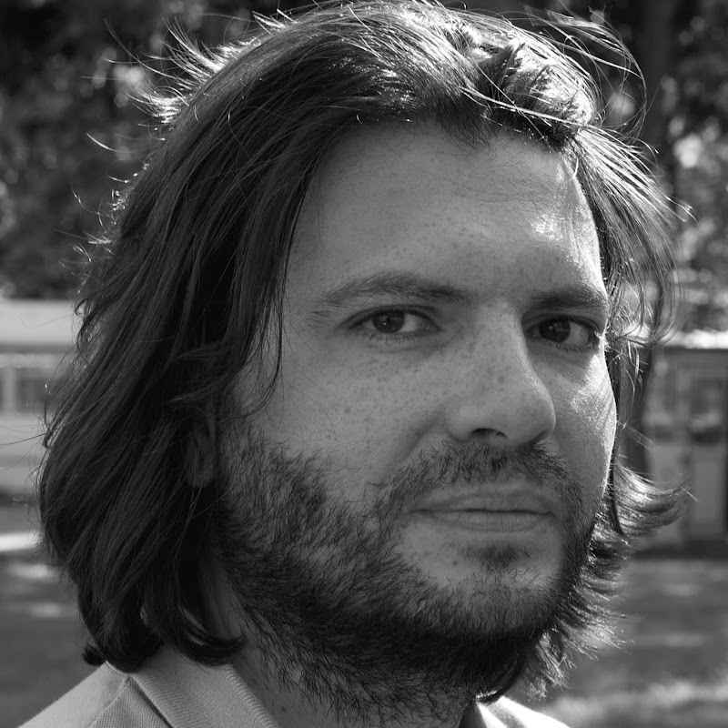 Crítica com Nietzsche e Foucault icon