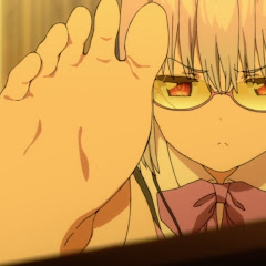 アニメの足を掴むシーン集