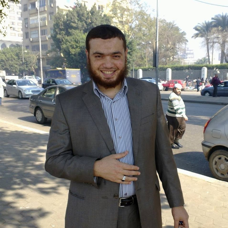 ‫معتز فراج Moatz Farrag (خادم القرءان الكريم)‬‎