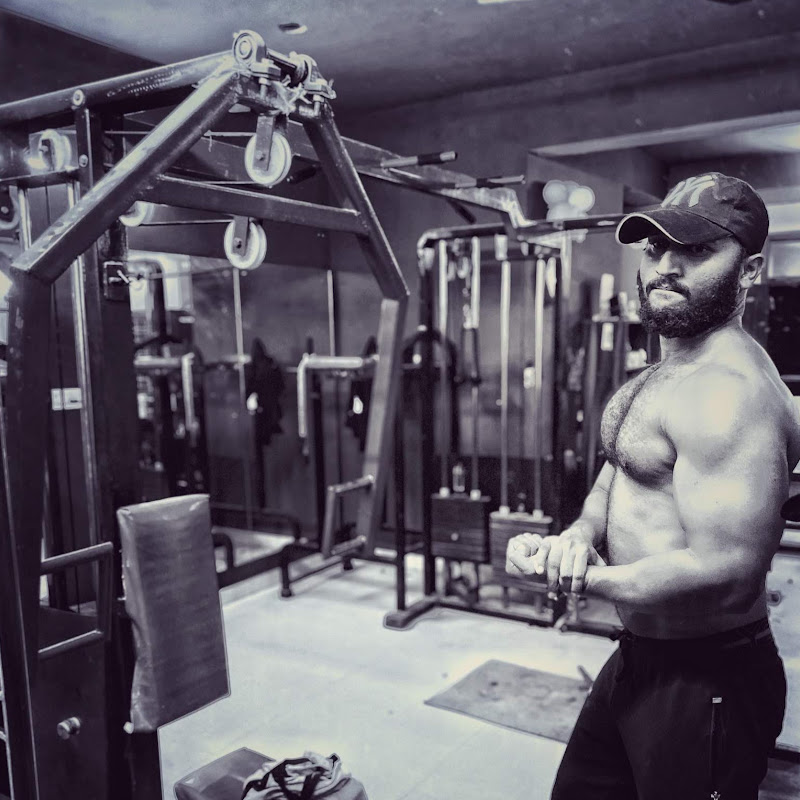 VAMSHI FITNESS WORLD