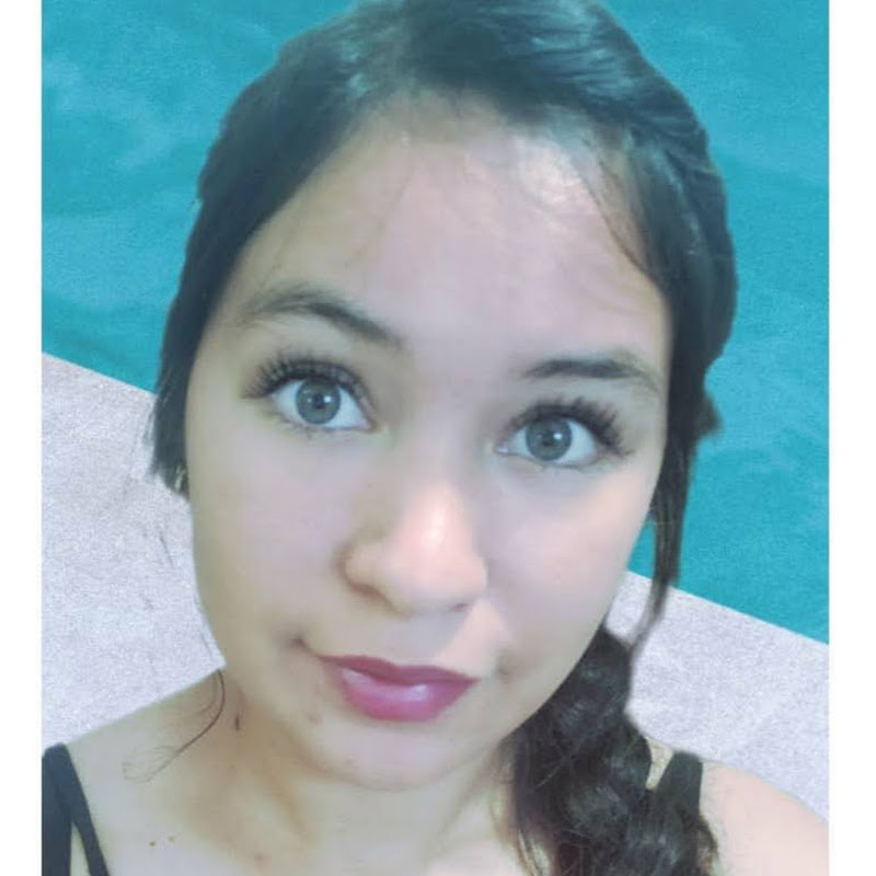 La Muchacha Albañil