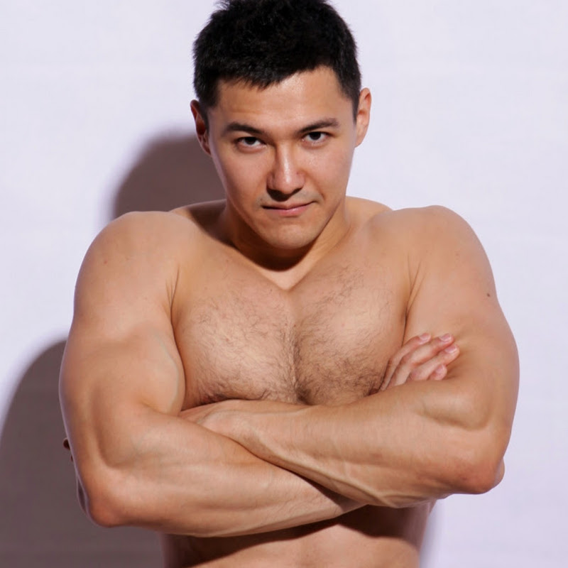 Тим Аринов Logo