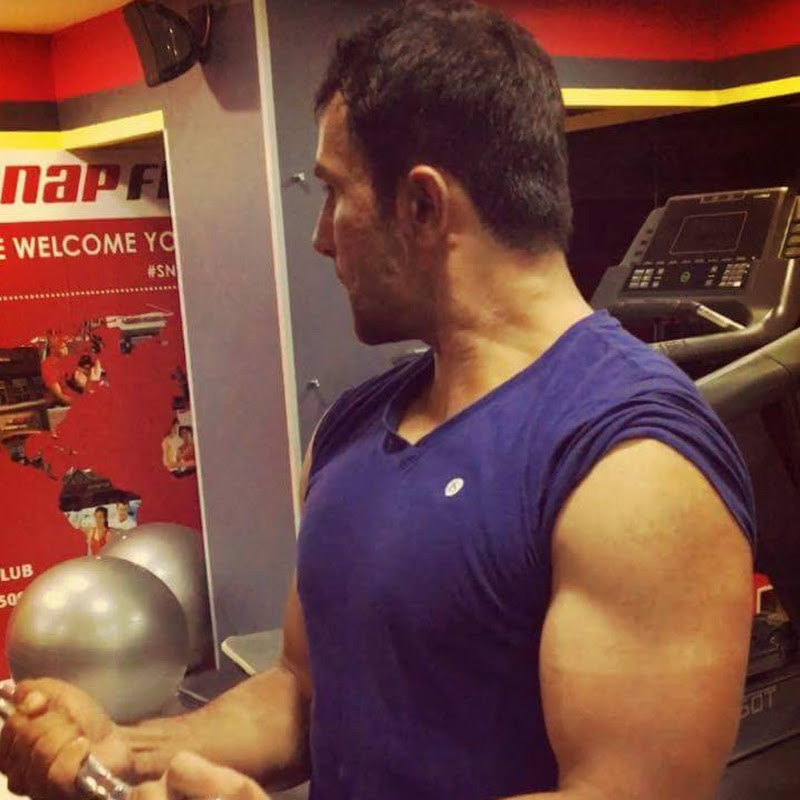 White Collar Muscle