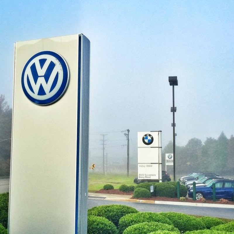 Valley Auto World