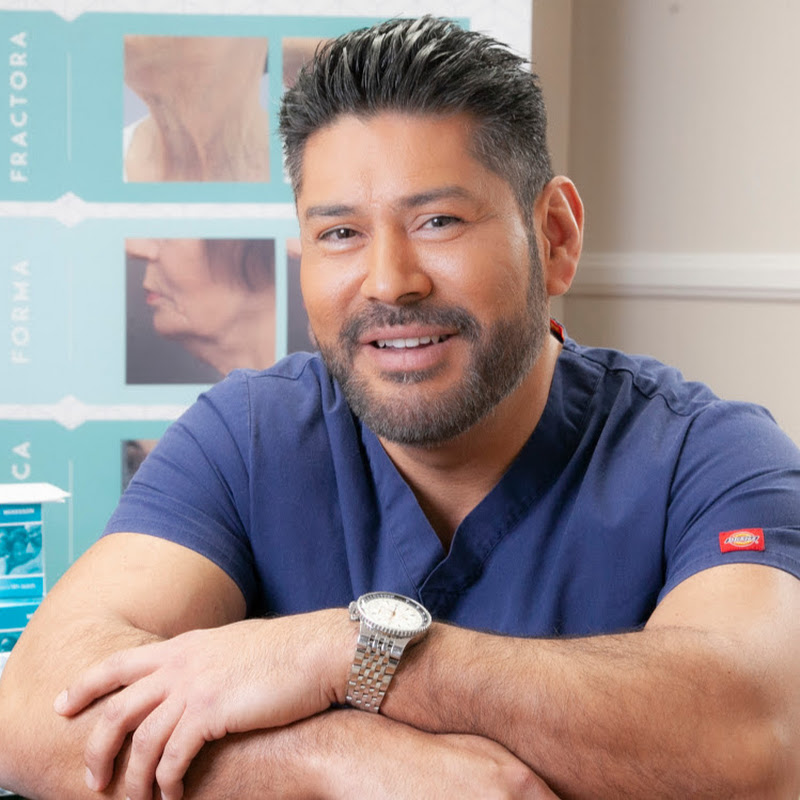 Dr. Daniel J Linares