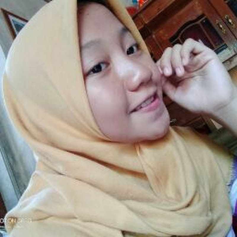 Risa Ayuni