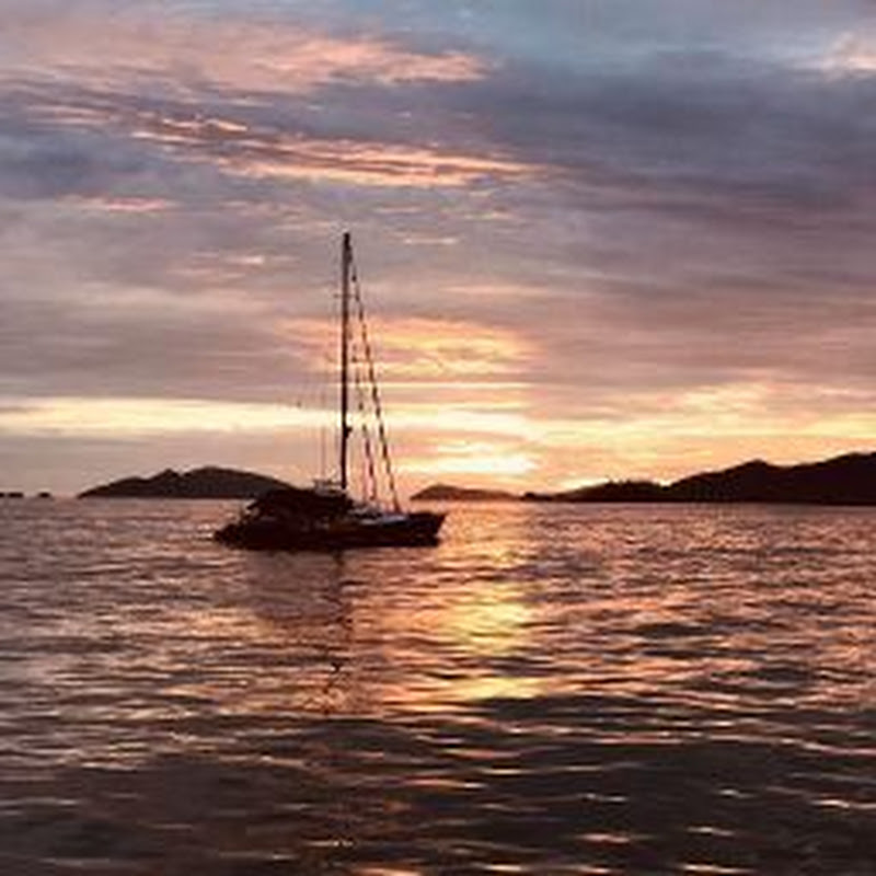 bluewatersailingcatamarani4322