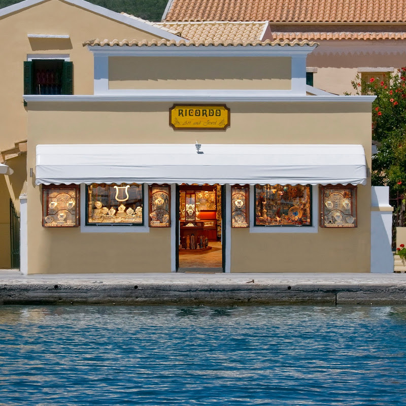 Ricordo Art & Jewel thumbnail