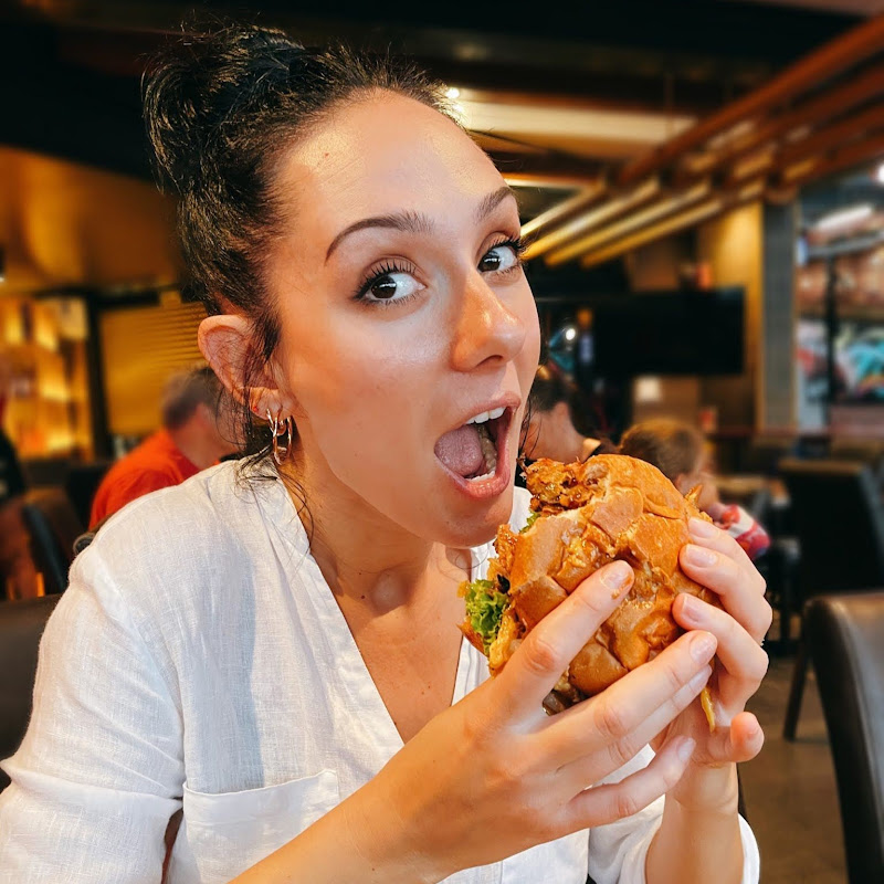 Hungry Simona