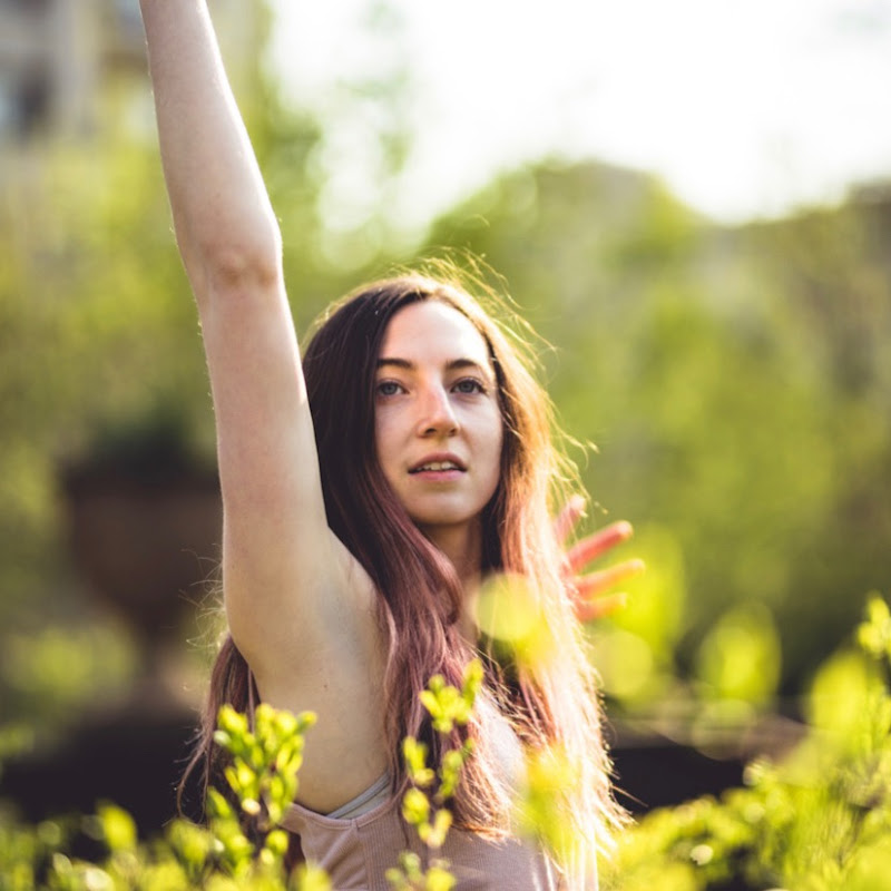 Anna Lynch Yoga and Barre