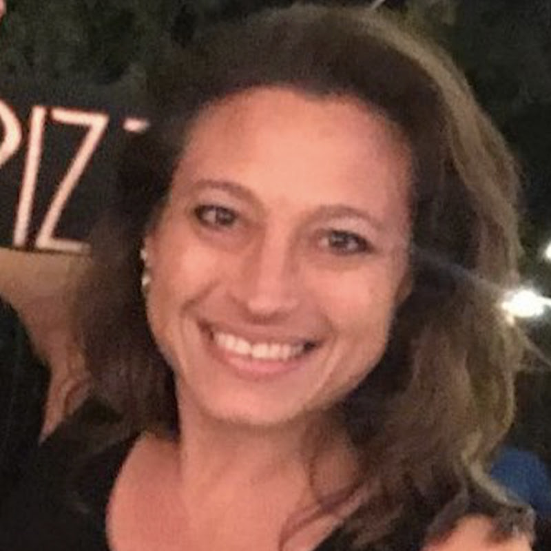 Holly Landez