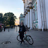 Автор