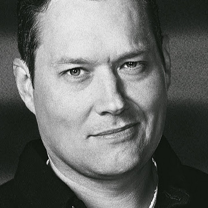 Stu Does America Net Worth & Earnings (2026)