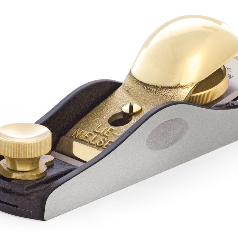 Lie-Nielsen Toolworks Logo