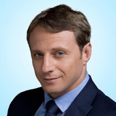 Yoel Razvozov