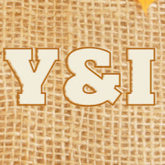 Логотип каналу You&I Vlog