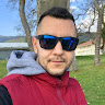 Автор
