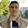 Автор