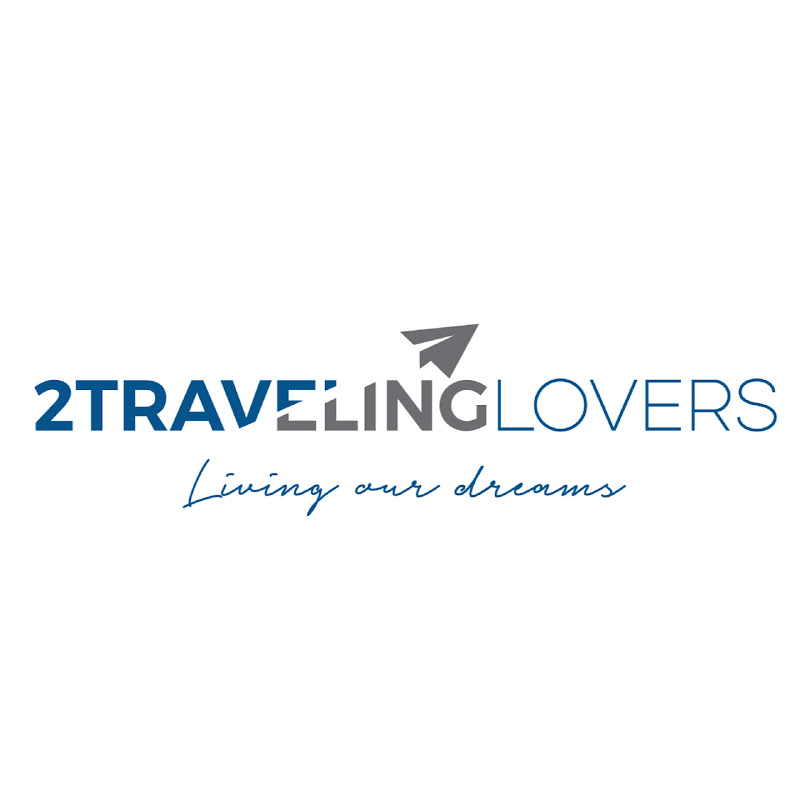 2 Traveling Lovers