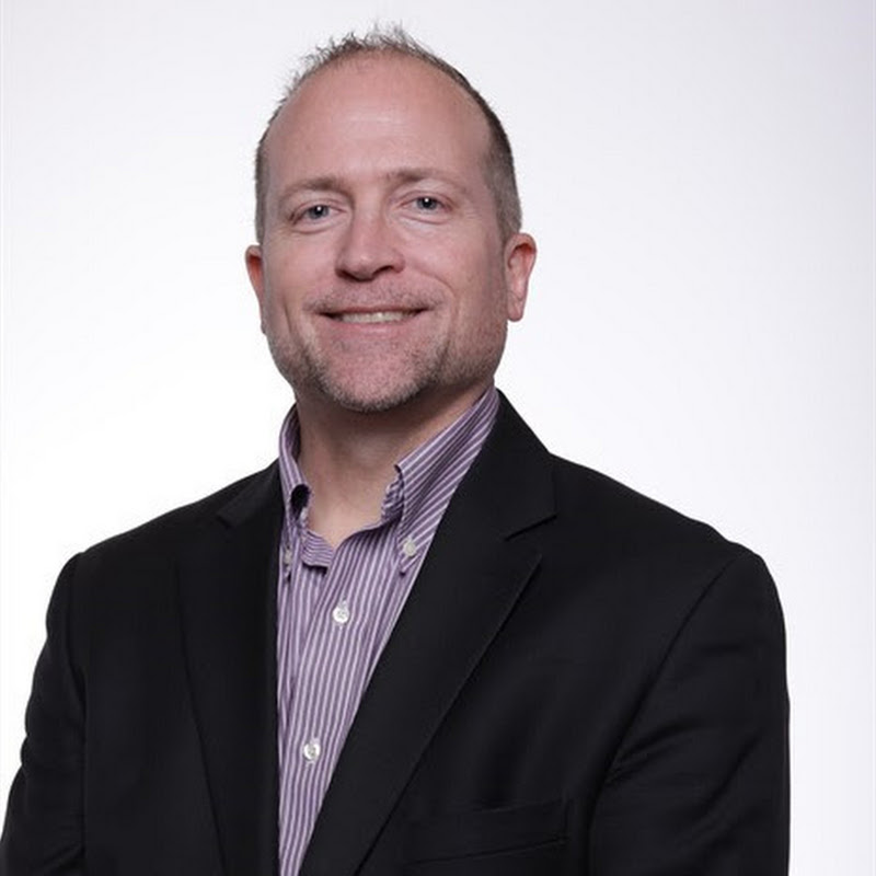Simon Miller