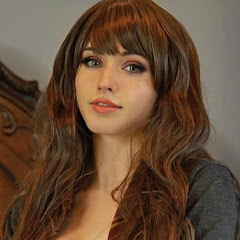 Also Amouranth net worth