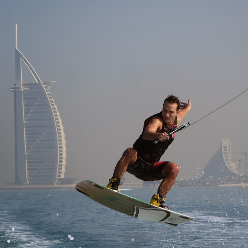 Dubai Vlad