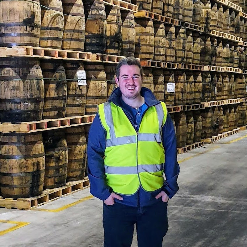 The Whiskey Companion (The Whiskey Companion)