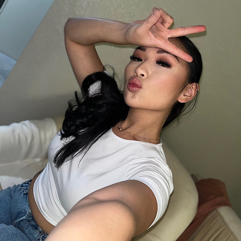 Tuyet Huynh icon
