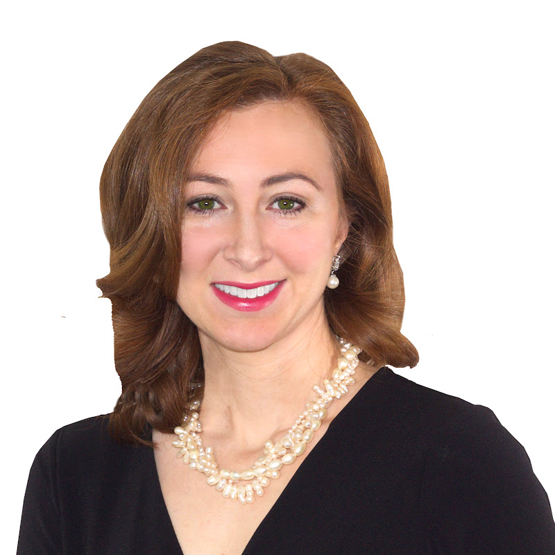 Crest Hollow Realty