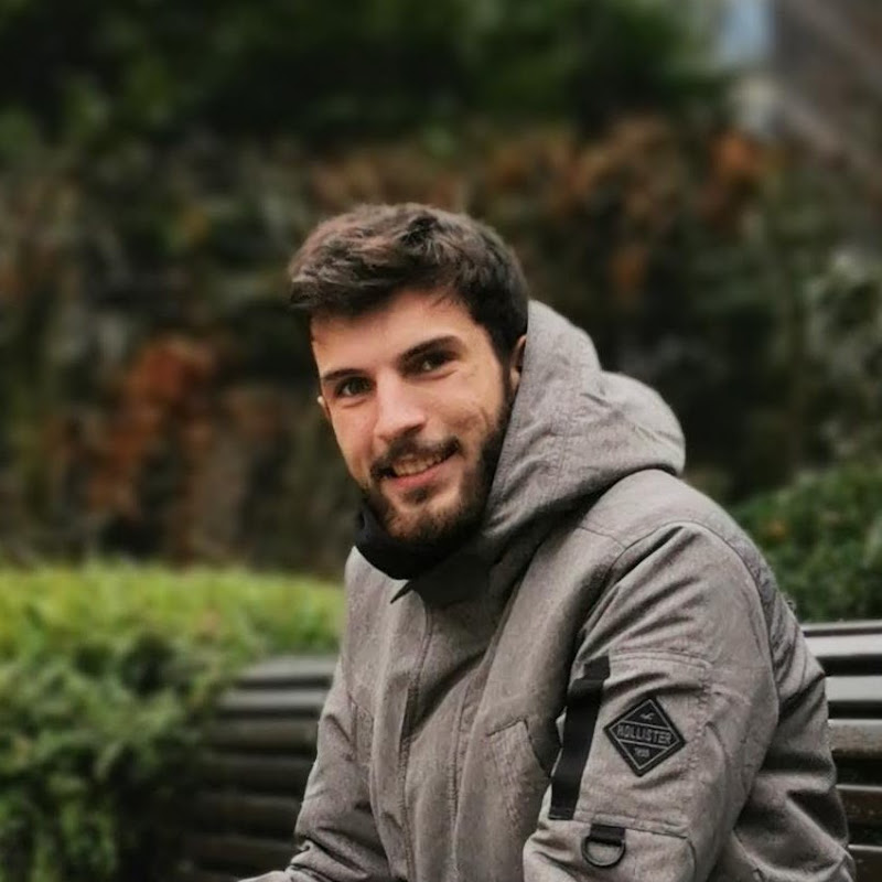 Alyaman Athamnah اليمان عثامنة