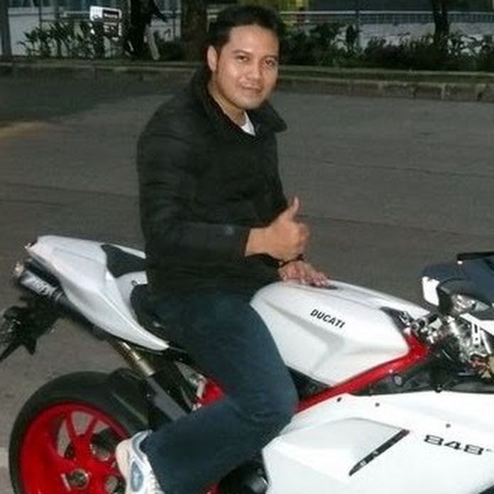 Iwan Banaran Net Worth & Earnings (2026)