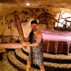 Thumbnail of related channel