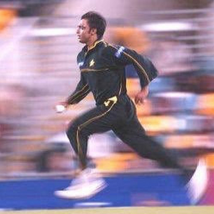 Shoaib Akhtar Net Worth & Earnings (2025)