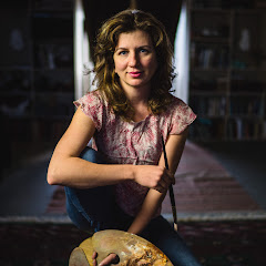 Thumbnail of related channel