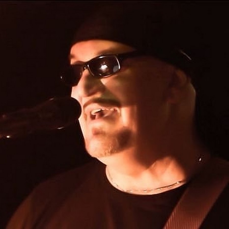 Песня музыкант воробей. Агата воробей слушать. Ох рано встаёт охрана бременские музыканты текст. Музыка воробьев. Аня воробей лагерная.