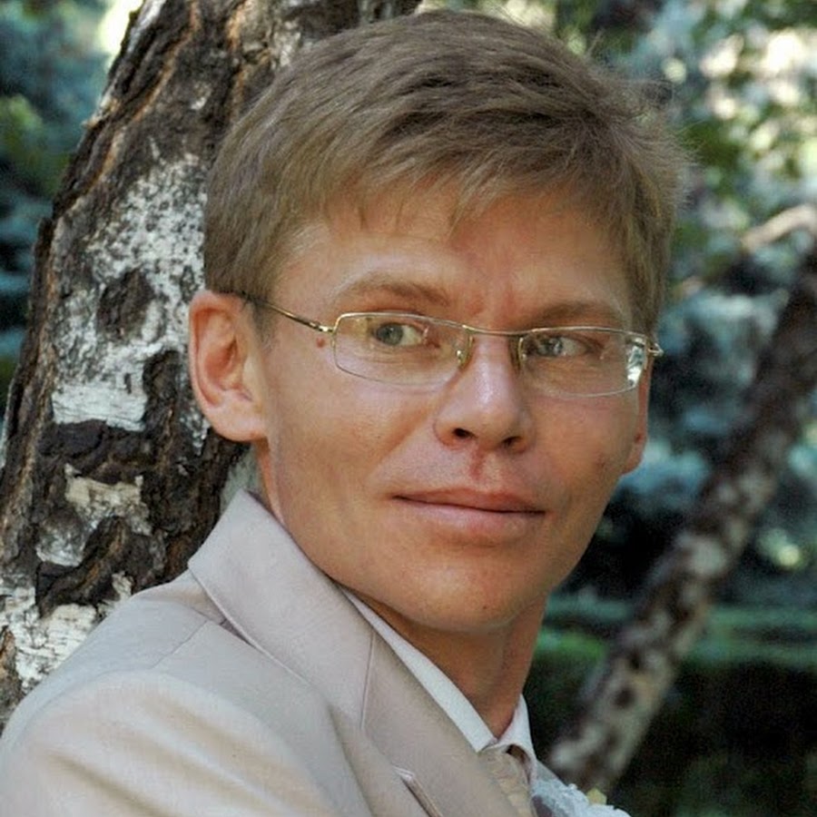 Профессионал виктор тюрин книга. Свой среди чужих виктор тюрин аудиокнига. Виктор тюрин 1918 расстрелянное лето 2. Виктор тюрин. Виктор тюрин ангел с железными крыльями.